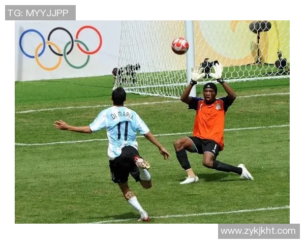 2008年北京奥运会中国足球的辉煌与挑战：从梦想起航到现实考验的历程